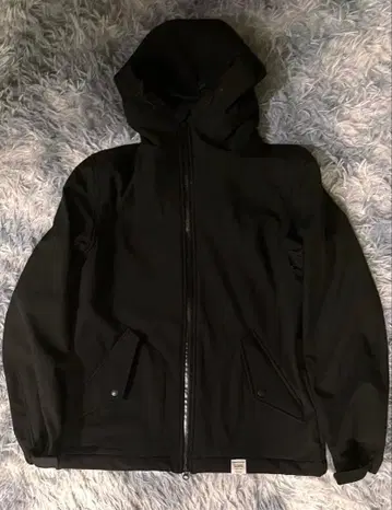 AZUL by moussy 후드 부착 아우터 블랙