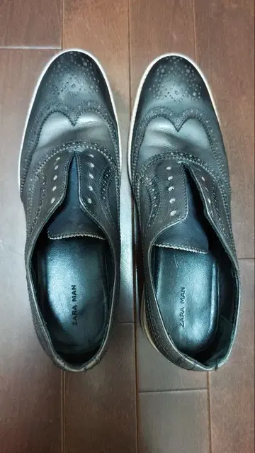 ZARA MAN 블랙 가죽 드레스 슈즈