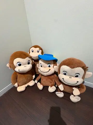 호기심 많은 죠지 봉제 인형 4개 세트