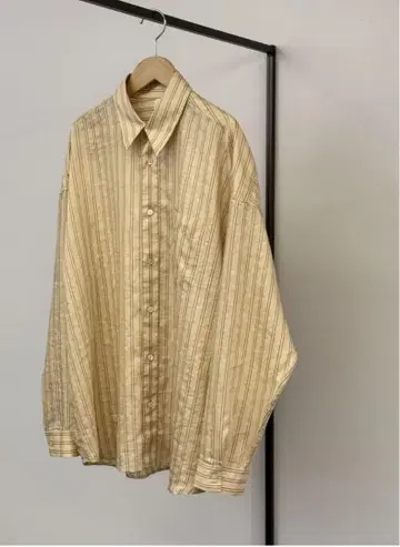 SUNFLOWER 스트라이프 셔츠 L 사이즈 크림색