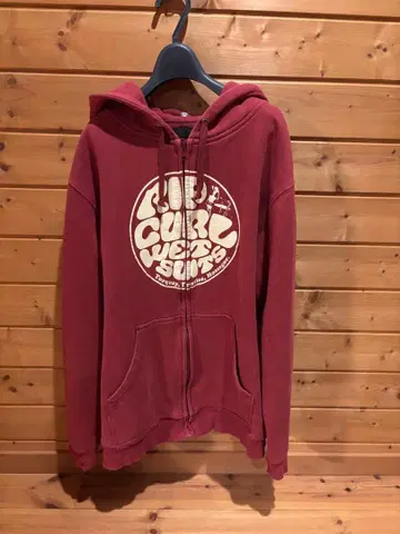 립 컬 빨간색 후드티 L 사이즈 립 컬 두꺼운 원단 안쪽 보아 겨울 의류