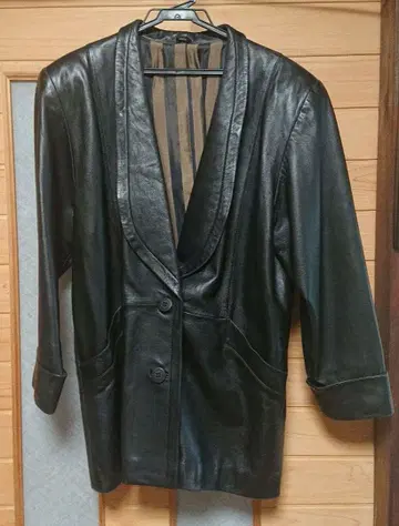 블랙 가죽 롱 자켓