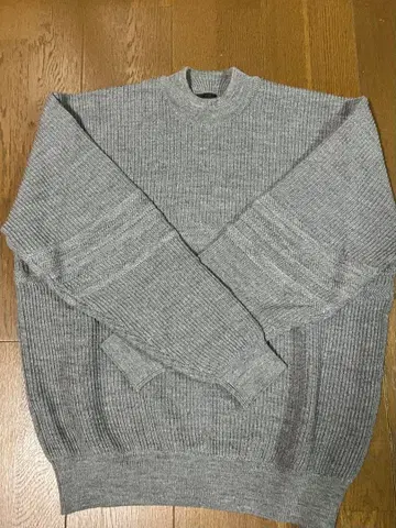 새상품급 comme ca du mode 그레이 스웨터