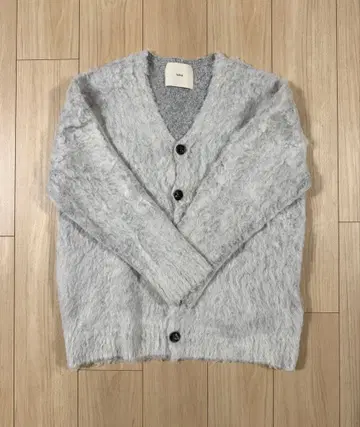 nave 그레이 버튼 달린 복슬복슬 가디건