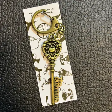 미세스 그린애플 열쇠 키링 TheROOMTOUR