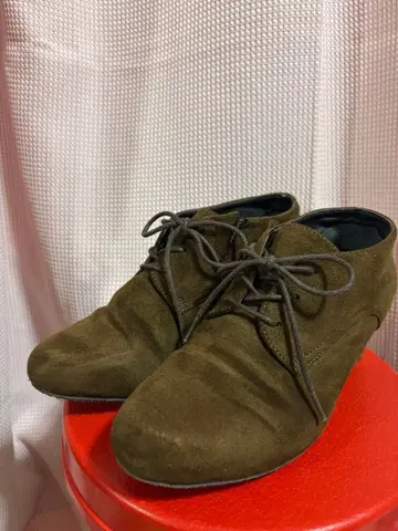 브라운 스웨이드 부티 L