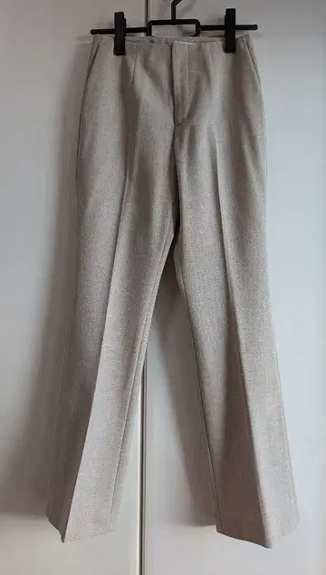 UNITED ARROWS 베이지 스트레이트 팬츠