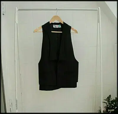 [FREE] fitbow 권세진vest black silk