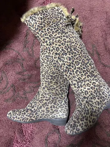 레오파드 무늬 퍼 포함 롱 부츠 22~22.5