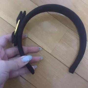 페라가모 머리띠