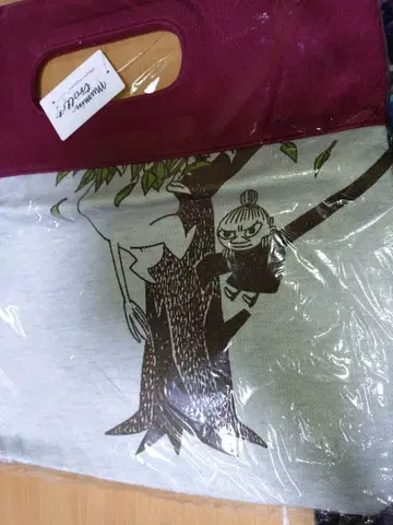 무민 클러치 토트 키노보리