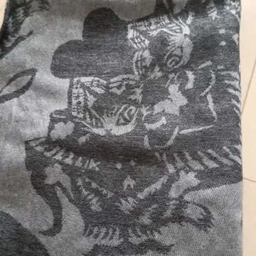 와치필드 다얀 스톨