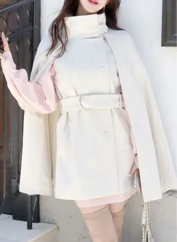 ROYAL PARTY 로얄 파티 케이프 코트