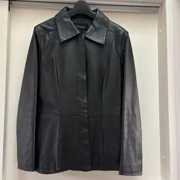 여성용 블랙 가죽 아우터