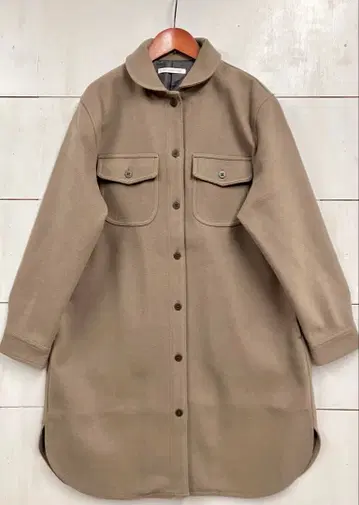 새상품 크로커다일 둥근 카라 셔츠 코트