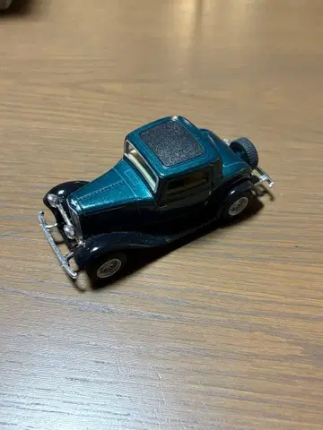 Kinsmart 1932 포드 3-윈도우 쿠페 1/34 다이캐스트 모델