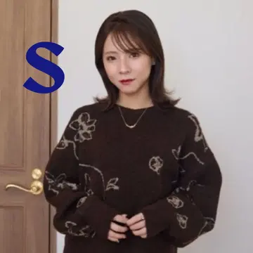[택 포함 새상품] yumi님 꽃 패턴 자카드 니트 풀오버 브라운 M