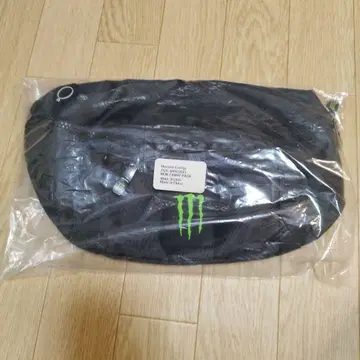 미사용 새상품 Monster Energy 블랙 바디백