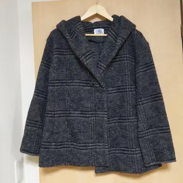 j 프레스 체크 후데트 아우터