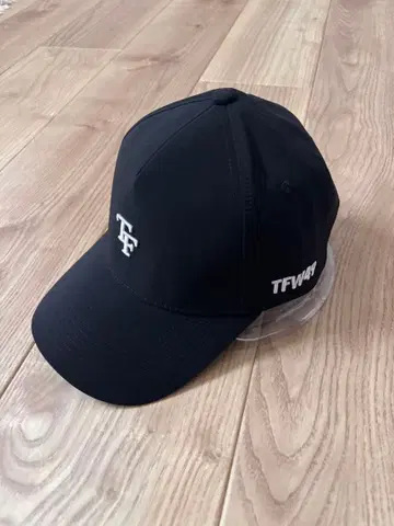 TFW49 5 패널 캡