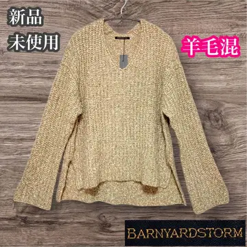 밴야드 스톰 미사용 새상품 긴팔 몰 니트 V넥 양모 혼방