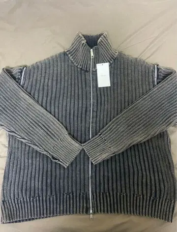 셀레그랑테 드라이버즈 니트