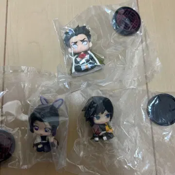 토미오카 기유 코쵸우 시노부 히메지마 교메이 스와라세타이 2