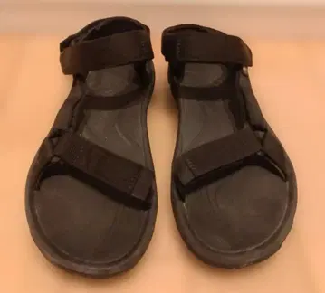 Teva 블랙 샌들 28cm