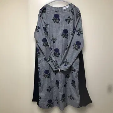 슈퍼 하카 자수 체크 무늬 긴팔 원피스