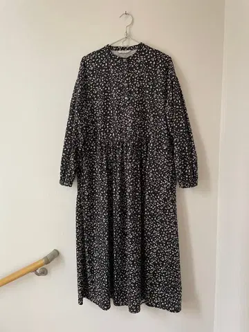 trois 노카라 원피스 미사용