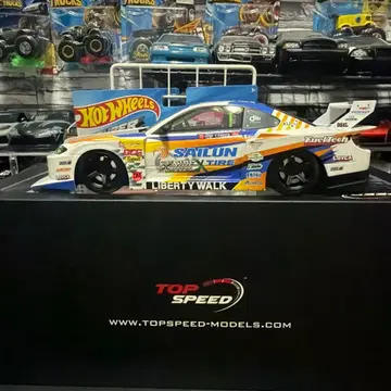 TOP SPEED SILVIA S15 LIBERTY WALK 1/18