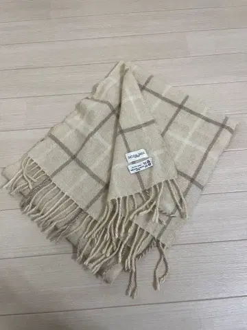 내추럴 베이직 카와베 캐시미어 100% 체크 머플러