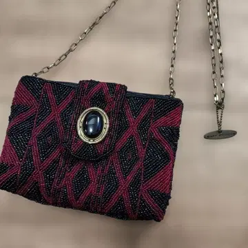 Mary Frances 비즈 숄더백