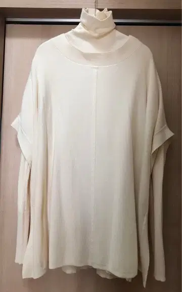 a.v.v 니트 앙상블