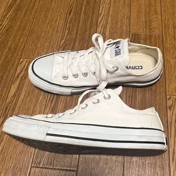 컨버스 올스타 스니커즈 24cm