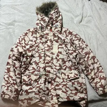 브라운 카모플라쥬 밀리터리 자켓 L 사이즈