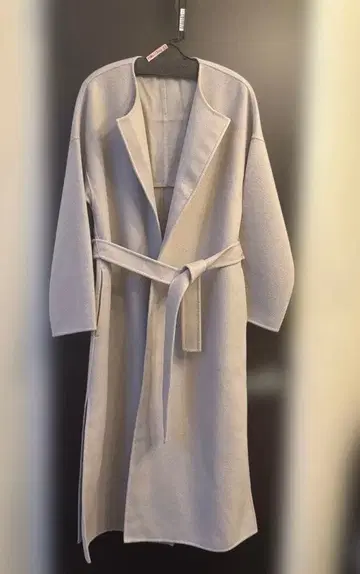 ANAYI 벨트 포함 핑크 베이지 롱 리버 코트