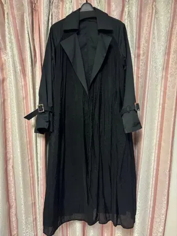 야마다야 라디에이트 롱 코트 블랙 이소재