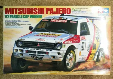 타미야 1/24 스케일 미쓰비시 파제로 랠리 우승 모델 프라모델
