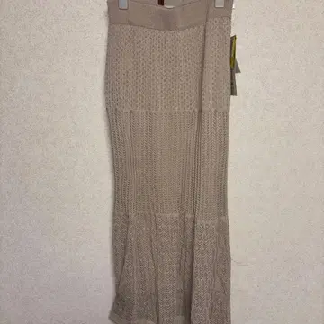 미사용품 베이지 니트 짜임 타이트 스커트