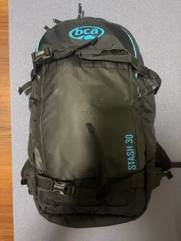bca STASH 30 백팩 30L 블랙/블루