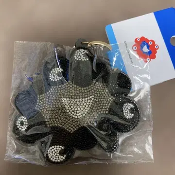 간사이 만박 미야쿠미야쿠 블랙 큐빅 키링