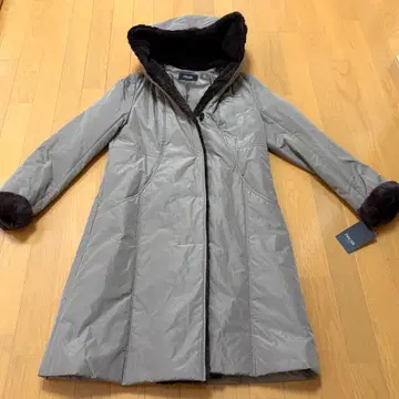 [ 미사용 새상품 ] PINORE 피노레 롱 다운 코트 150,000엔