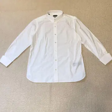 새상품 TOM FORD 긴팔 와이셔츠 라이트 블루 42 XL