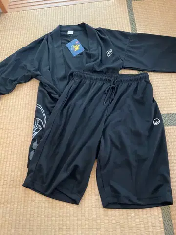 포켓몬 리자몽 진베이 파자마 룸웨어 LL 새상품