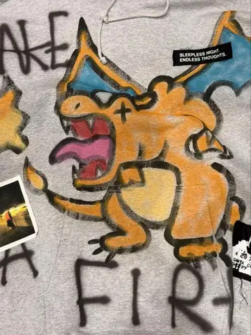 택 포함 guernika 후드 맨투맨 리자몽