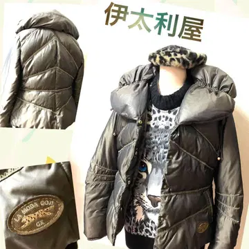 이타리야 볼륨 옷깃이 멋스러운 다운 자켓