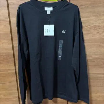 Calvin Klein Jeans 블랙 긴팔 티셔츠 M