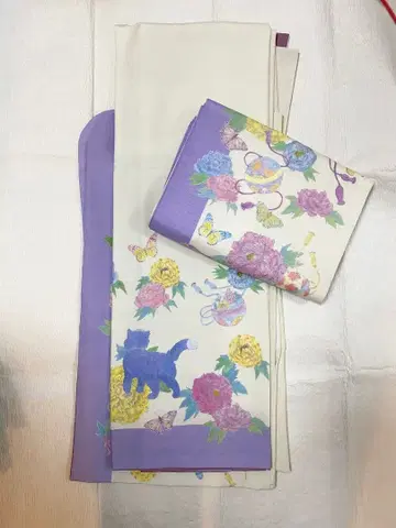 Marmu 당묘목단 부착 옷과 나고야 오비