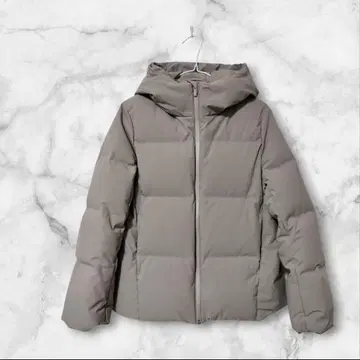 UNIQLO 심리스 다운 후드티 2023 그레이 M